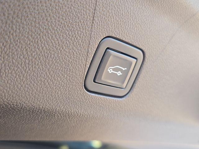 used 2023 GMC Yukon car, priced at $56,800