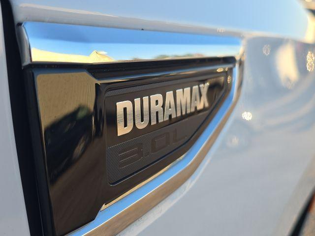 used 2023 GMC Yukon car, priced at $56,800