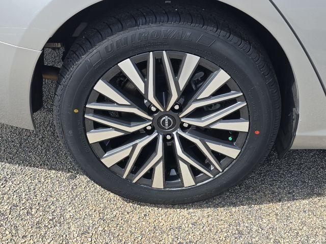 used 2024 Nissan Altima car, priced at $22,850