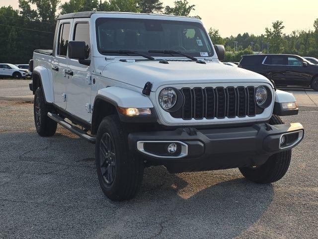 used 2024 Jeep Gladiator car, priced at $39,850