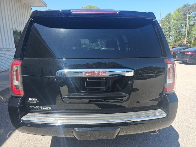 used 2018 GMC Yukon car, priced at $35,653