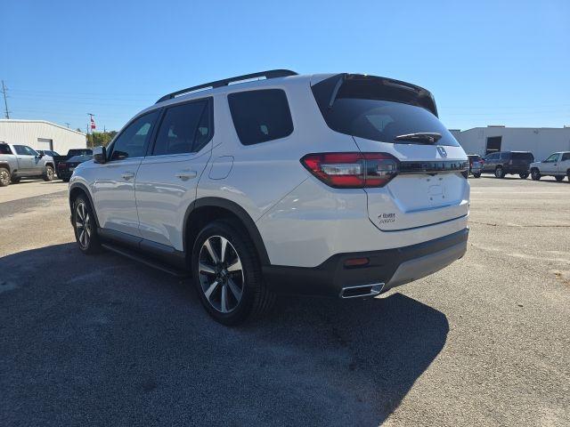 used 2023 Honda Pilot car, priced at $45,800