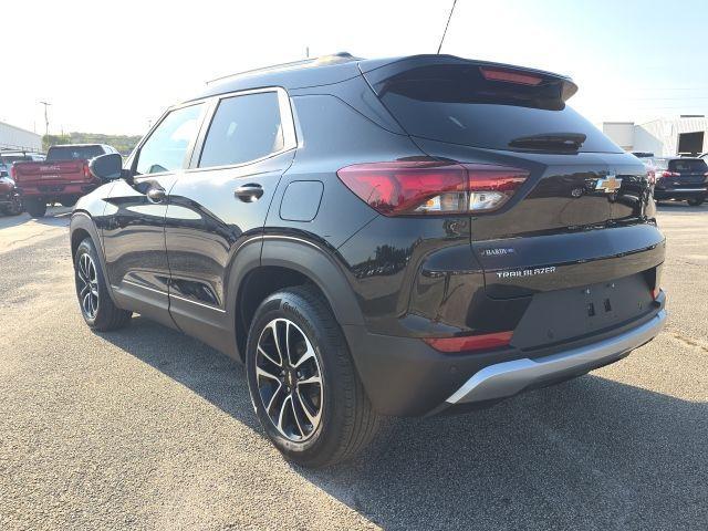 used 2024 Chevrolet TrailBlazer car, priced at $25,850