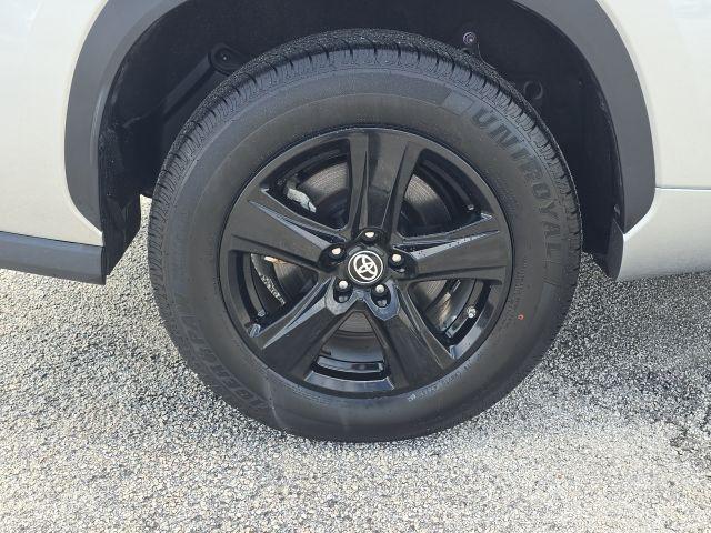 used 2023 Toyota Highlander Hybrid car, priced at $39,850