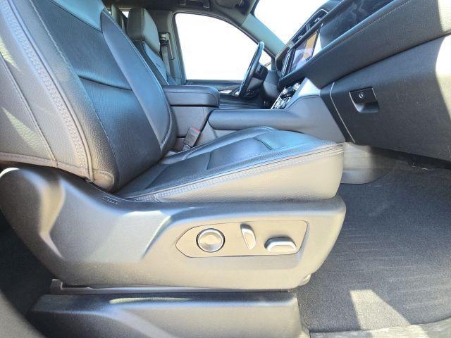 used 2021 GMC Yukon XL car, priced at $48,853