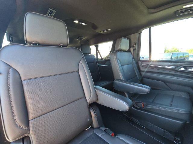 used 2021 GMC Yukon XL car, priced at $48,853