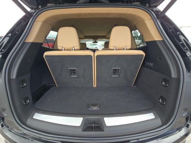 used 2023 Cadillac XT6 car, priced at $46,985