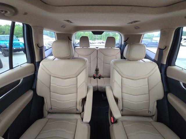 used 2023 Cadillac XT6 car, priced at $46,985