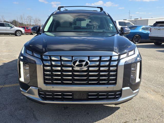 used 2024 Hyundai Palisade car, priced at $42,800