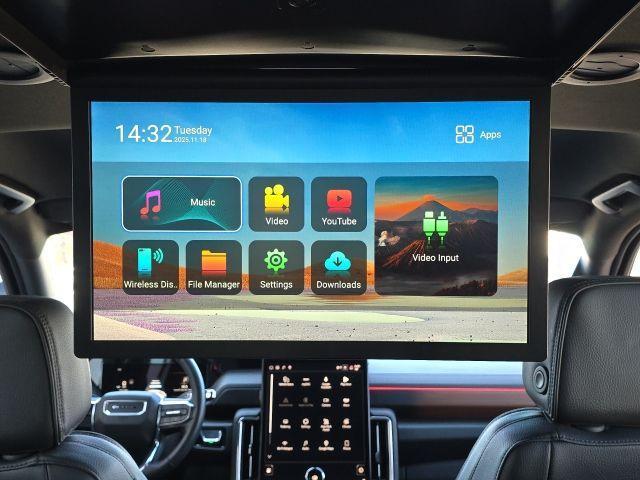 used 2025 GMC Yukon car, priced at $75,650