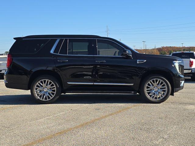 used 2025 GMC Yukon car, priced at $75,650