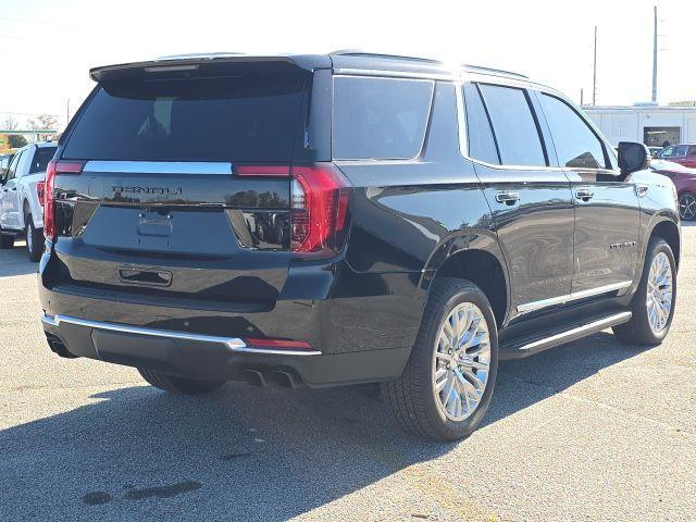 used 2025 GMC Yukon car, priced at $75,650