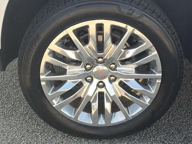 used 2023 GMC Yukon car, priced at $56,990