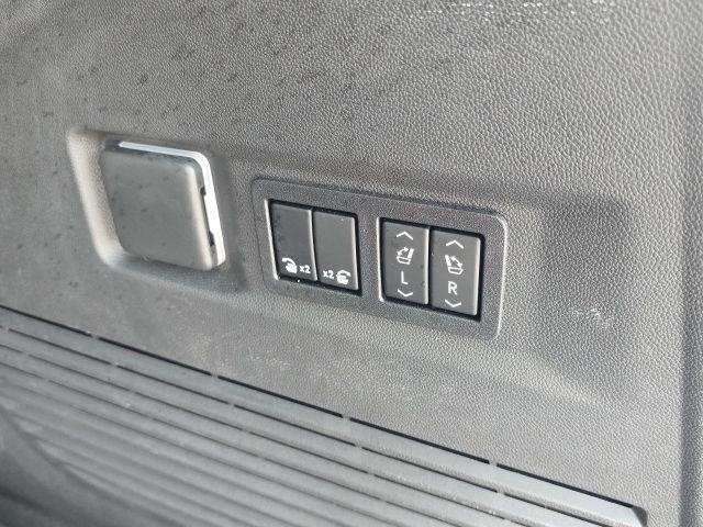 used 2022 Chevrolet Tahoe car, priced at $65,752