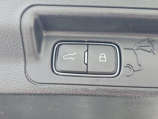 used 2022 Ford Explorer car, priced at $27,953