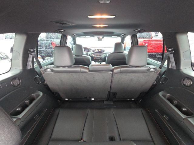 used 2022 Honda Pilot car, priced at $36,950