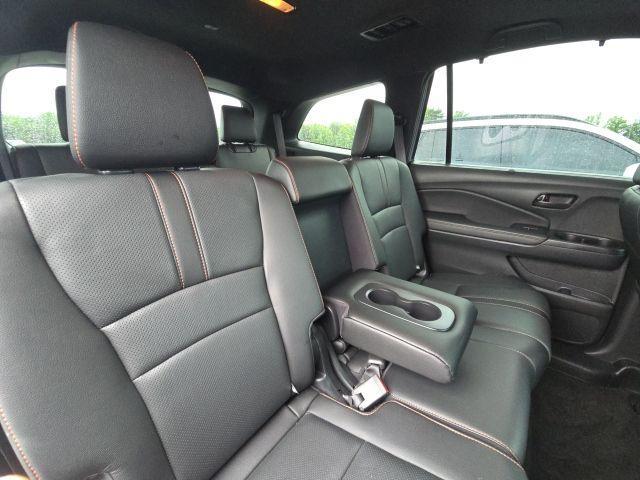 used 2022 Honda Pilot car, priced at $36,950