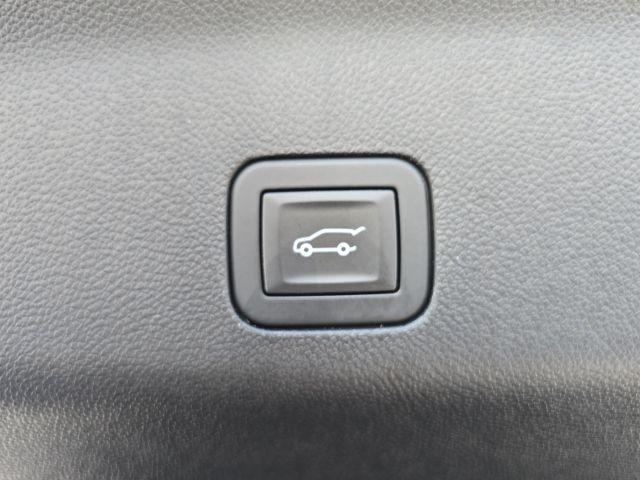 used 2024 GMC Yukon car, priced at $86,700