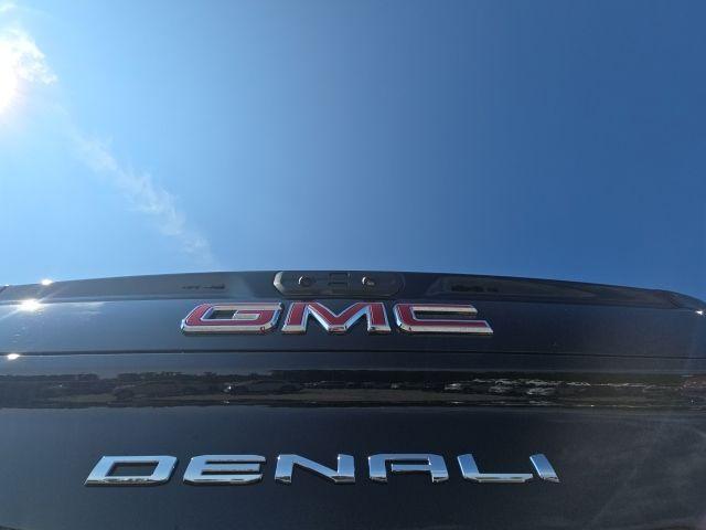 used 2025 GMC Sierra 2500 car, priced at $79,505