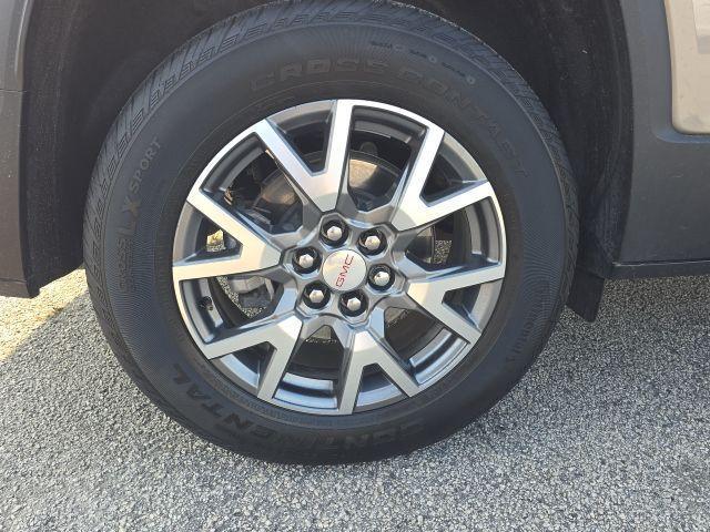 used 2022 GMC Acadia car, priced at $32,800