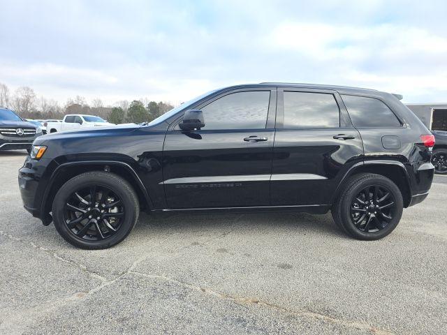 used 2022 Jeep Grand Cherokee WK car, priced at $26,400