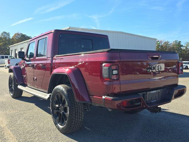 used 2021 Jeep Gladiator car, priced at $36,000