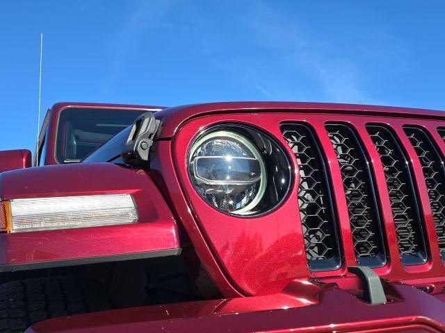 used 2021 Jeep Gladiator car, priced at $36,000