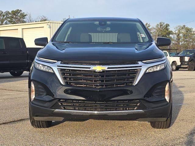 used 2024 Chevrolet Equinox car, priced at $26,000