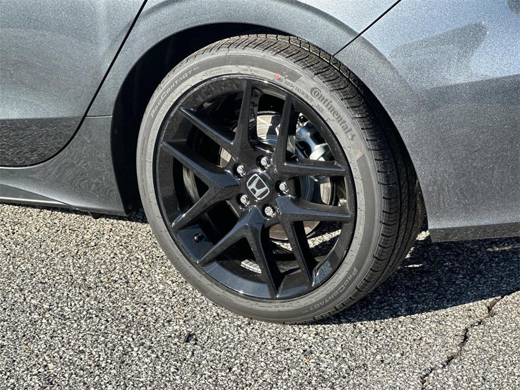 new 2026 Honda Civic Hybrid car, priced at $31,690