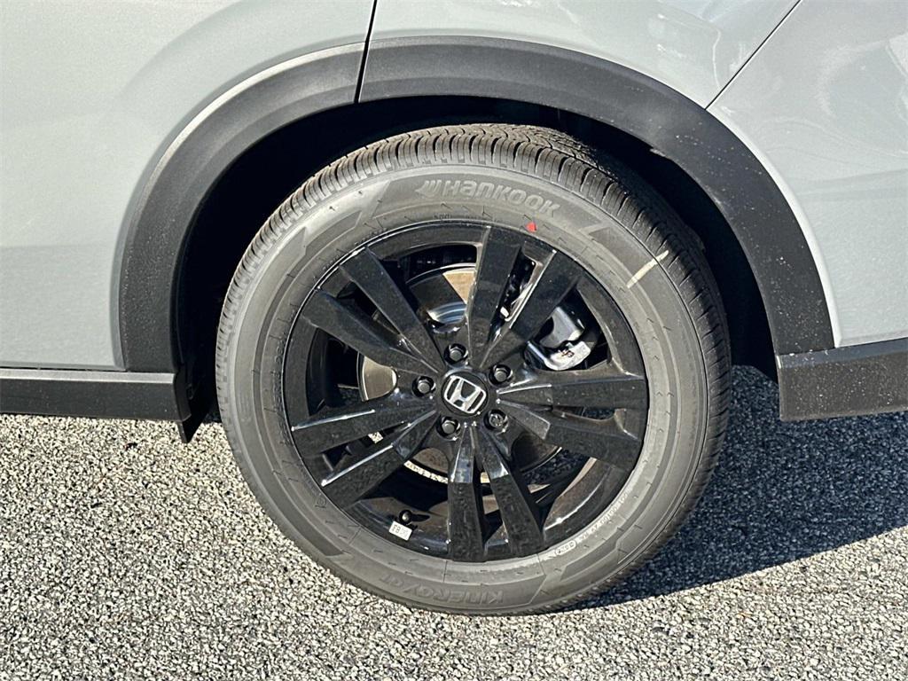 new 2026 Honda HR-V car, priced at $31,405