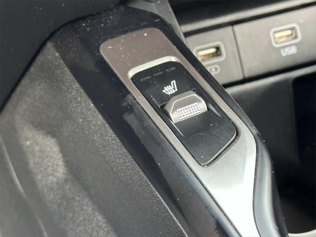 used 2022 Kia Sorento car, priced at $28,500