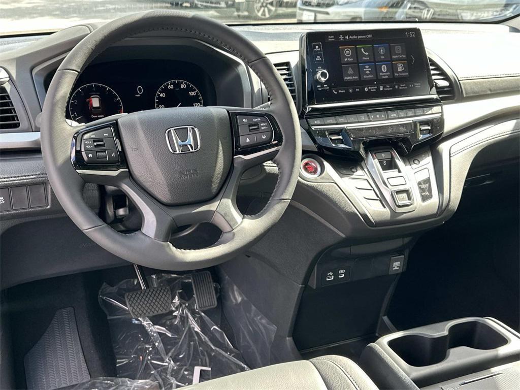 new 2026 Honda Odyssey car, priced at $44,655