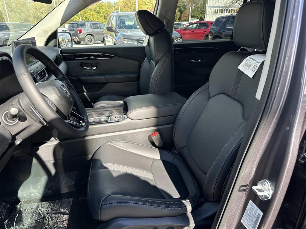 new 2026 Honda Passport car, priced at $46,245