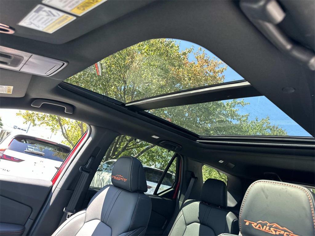 new 2025 Honda Pilot car, priced at $51,305
