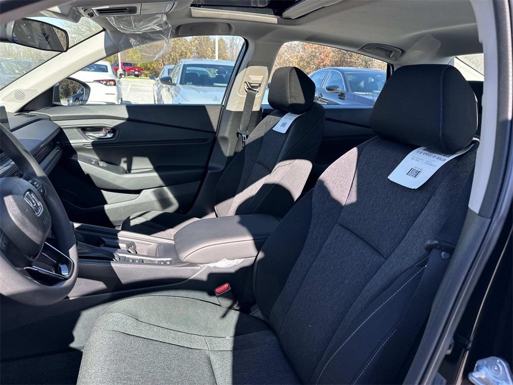 new 2025 Honda Accord car, priced at $31,755