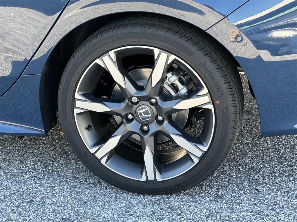 new 2026 Honda Civic Hybrid car, priced at $33,945