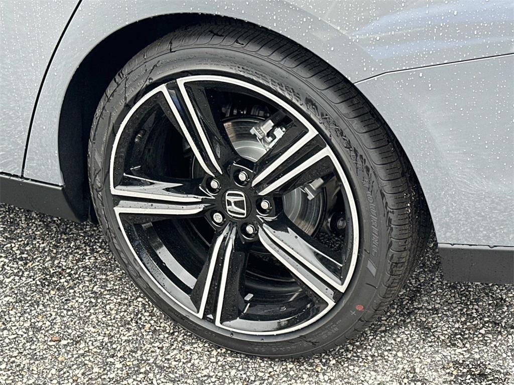 new 2025 Honda Accord Hybrid car, priced at $35,260