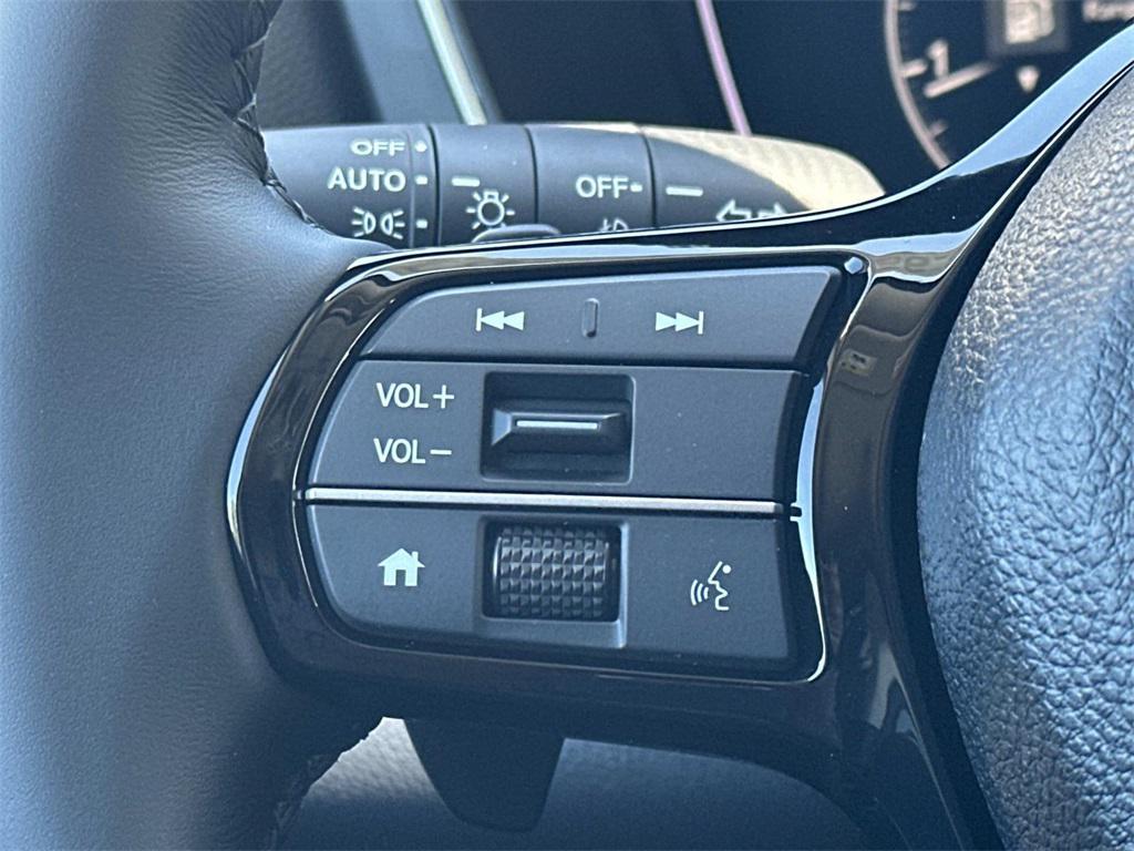 new 2025 Honda Pilot car, priced at $51,095