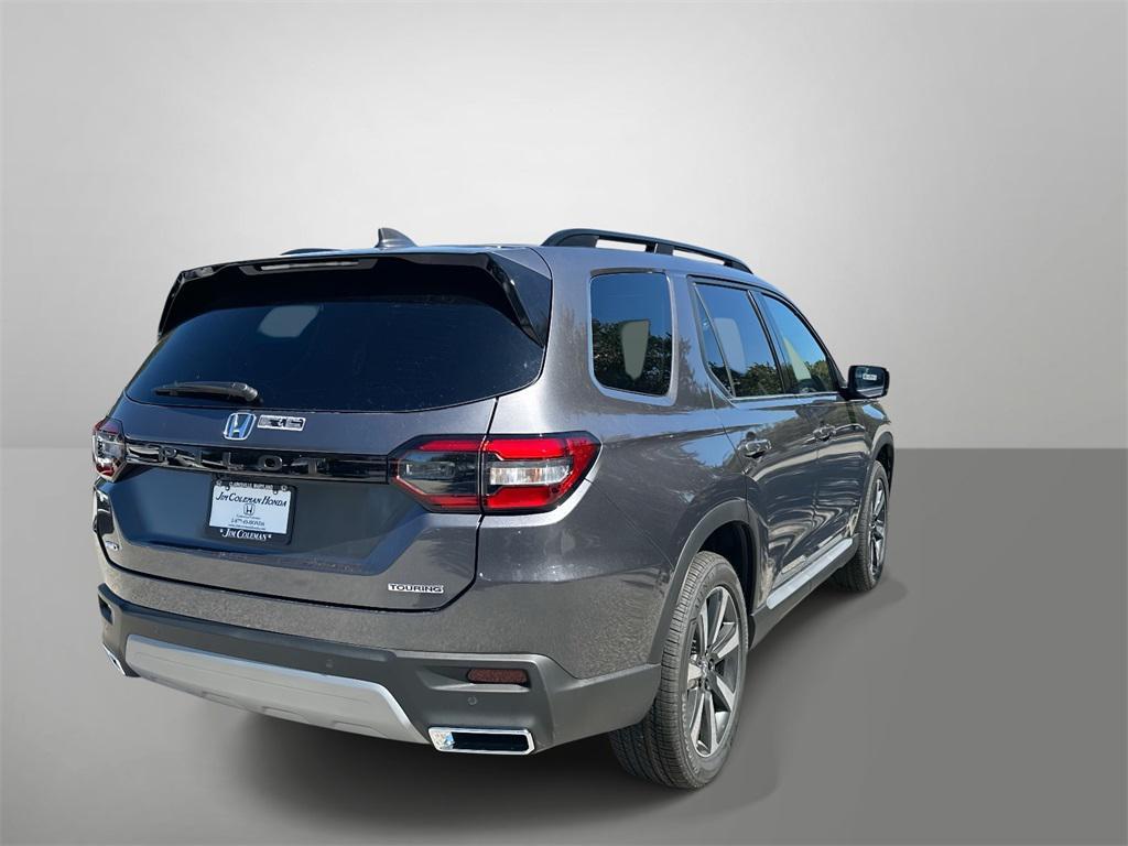 new 2025 Honda Pilot car, priced at $51,095
