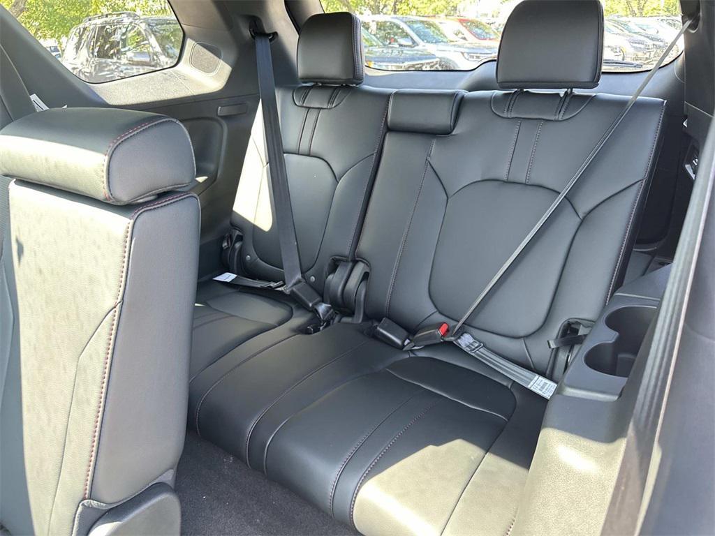 new 2025 Honda Pilot car, priced at $56,530