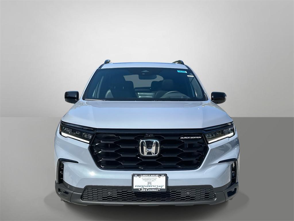 new 2025 Honda Pilot car, priced at $56,530