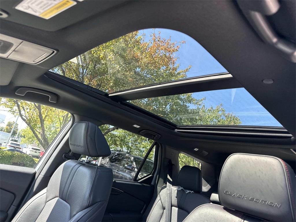 new 2025 Honda Pilot car, priced at $56,530