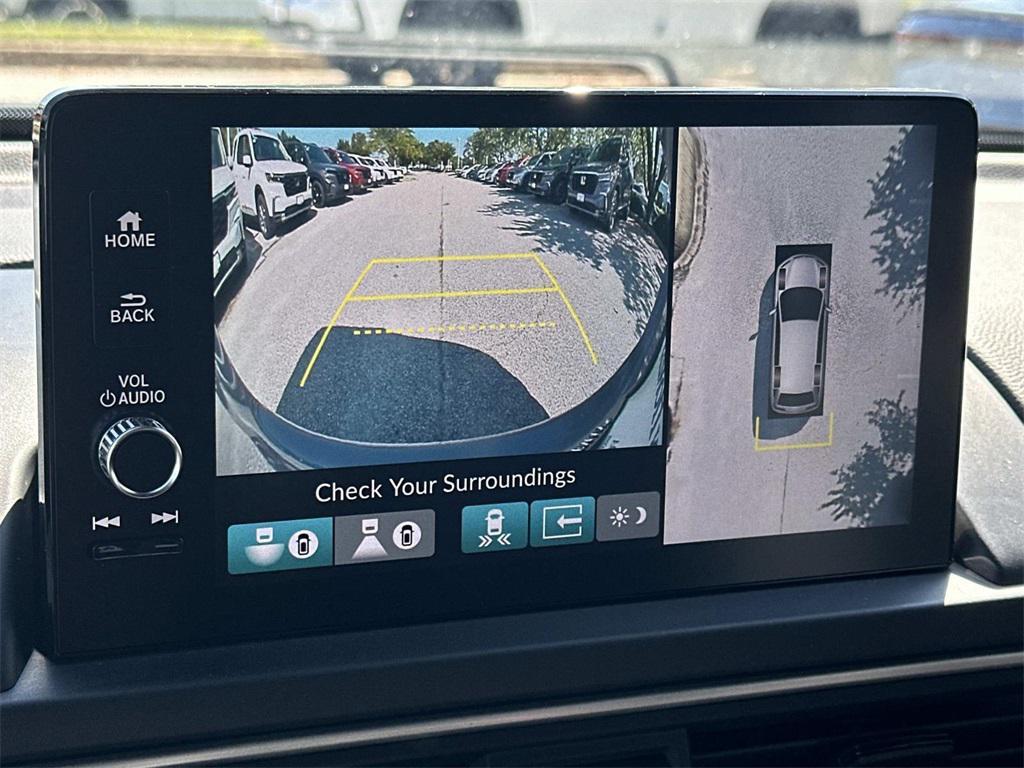 new 2025 Honda Pilot car, priced at $56,530