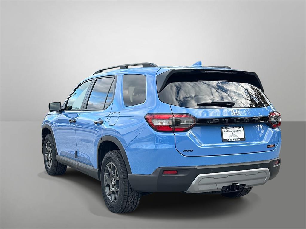 new 2025 Honda Pilot car, priced at $51,830