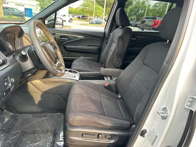 used 2022 Honda Pilot car, priced at $25,376