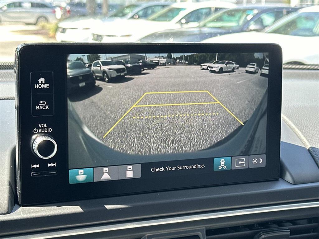 new 2025 Honda Pilot car, priced at $52,280