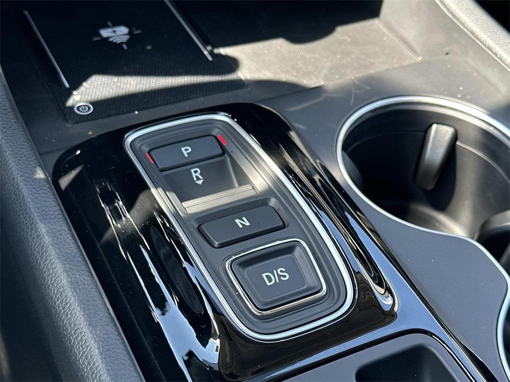 new 2025 Honda Pilot car, priced at $52,280