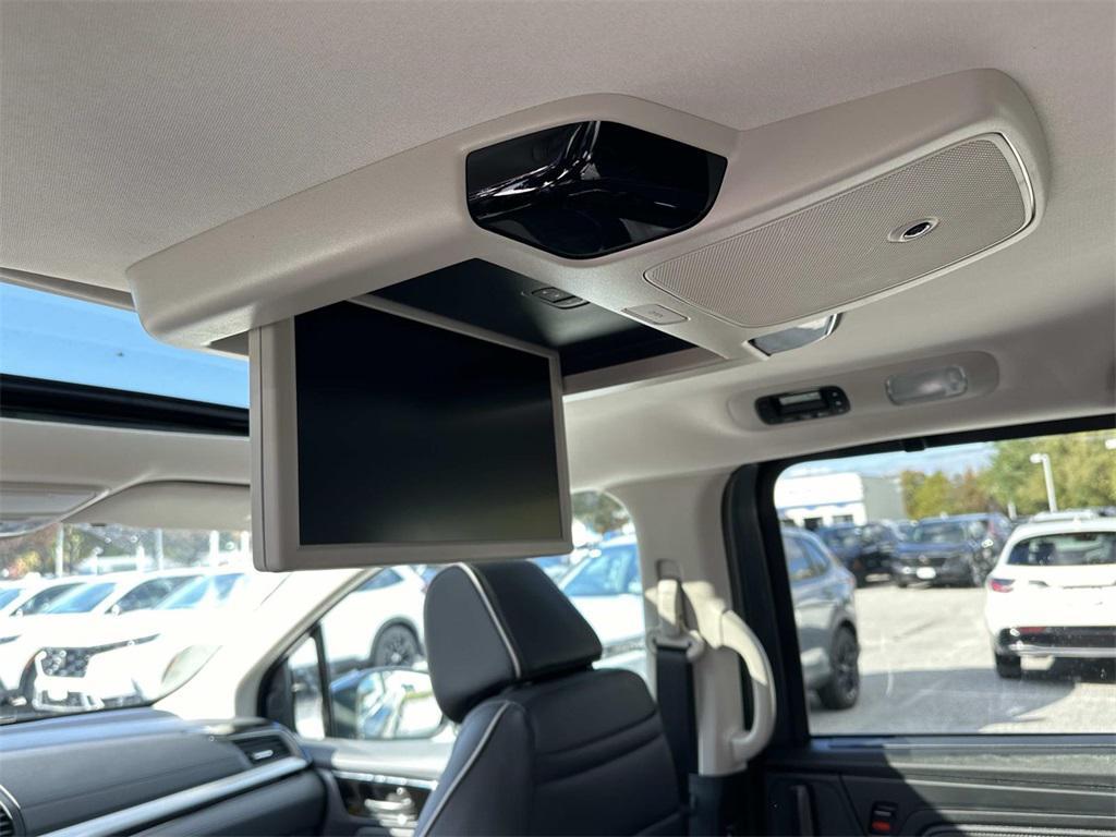 new 2026 Honda Odyssey car, priced at $48,990