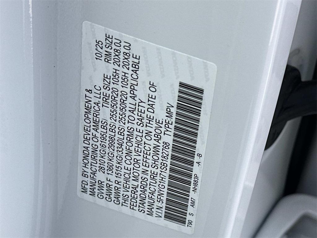 new 2025 Honda Pilot car, priced at $51,550