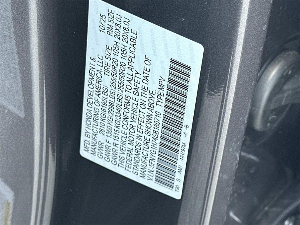 new 2025 Honda Pilot car, priced at $51,095